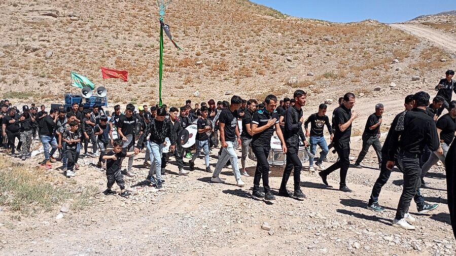 تاسوعای حسینی در روستای گزکوه