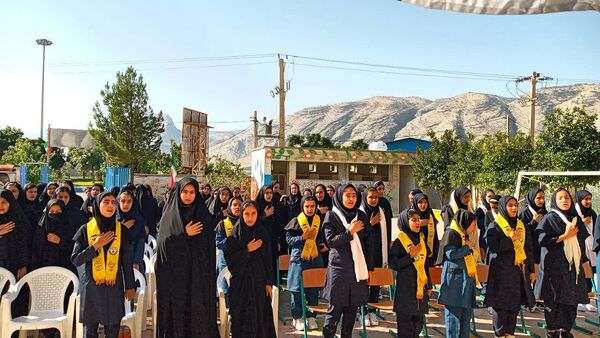 نواخته شدن « زنگ جوانه‌ها» در مدارس شهرستان باشت