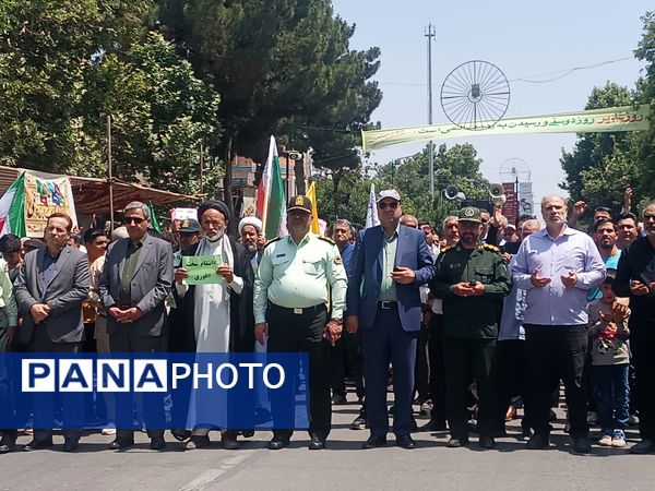  حضور بی نظیر مردن نیشابور در راهپیمایی بر علیه حمله رژیم صهیونسیتی