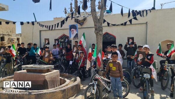 پیمایش دوچرخه‌سواری دانش‌آموزان در مسیر ولایت و تجدید میثاق با رهبری معظم انقلاب