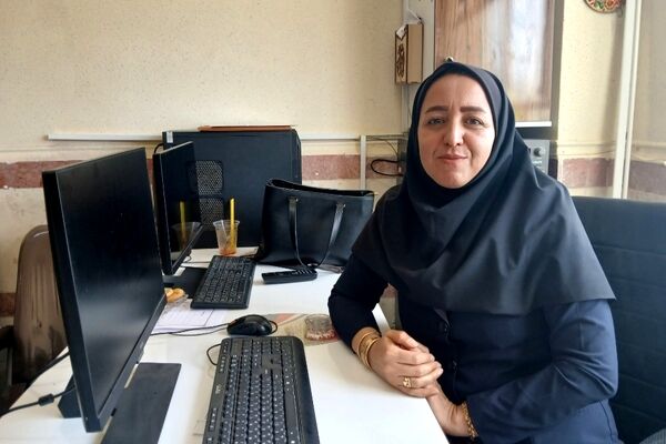 نمایشگاه دستاورد های هنرستان دارالفنون نیکان،بستری برای رشد آگاهانه دانش آموزان است
