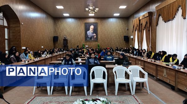 سومین همایش خبرنگاری پانا دانش‌آموزان متوسطه اول و دوم در نیشابور