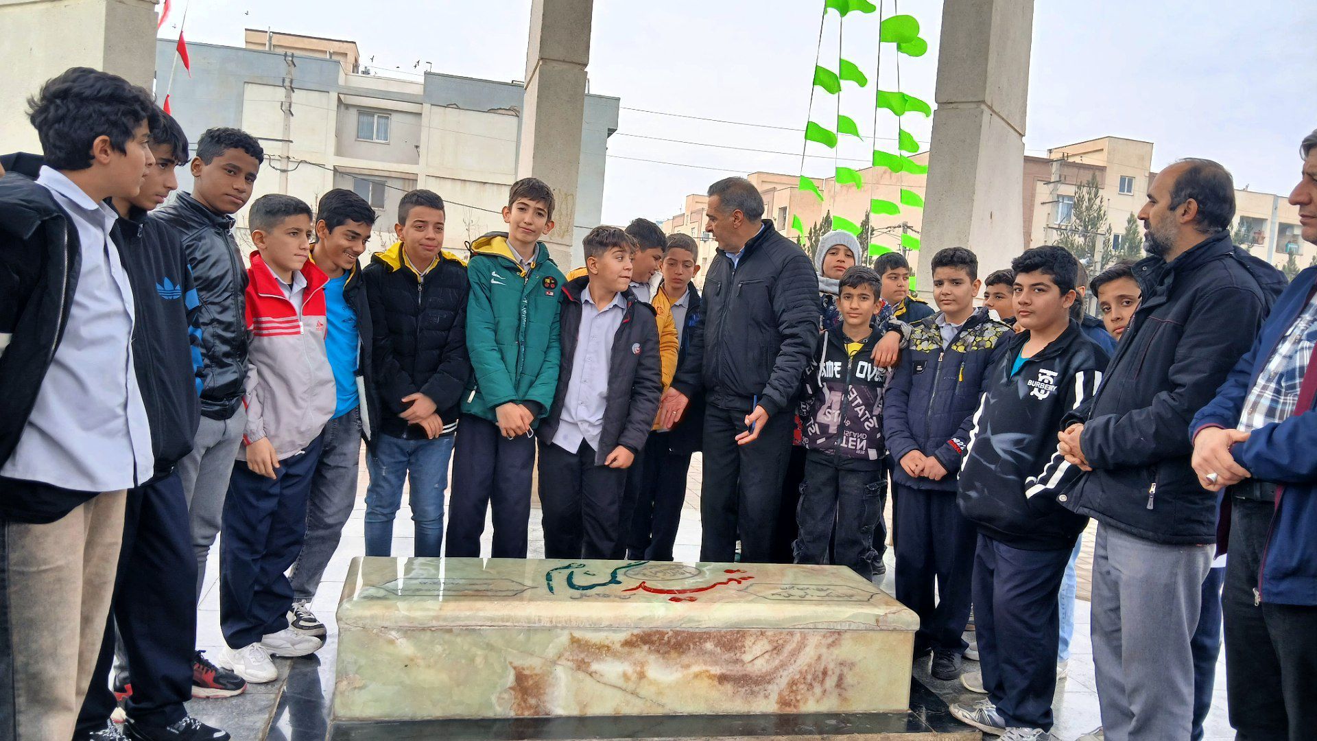 نخستین سالگرد تدفین شهید گمنام در مسجد ولیعصر(عج) نظرآباد