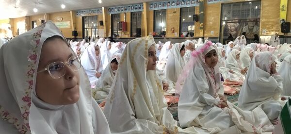 برگزاری جشن 3000 دانش‌آموز ناحیه 2 کرج و شهرستان فردیس