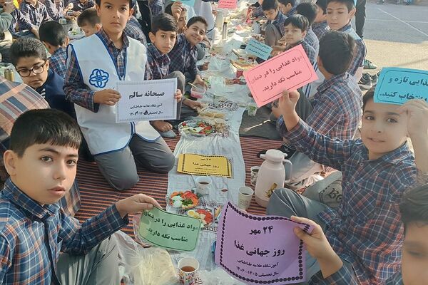 برگزاری صبحانه سلامت در دبستان علامه طباطبایی پیشوا