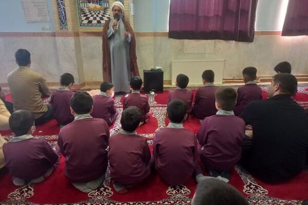 طنینِ نور ایمان در قیامدشت