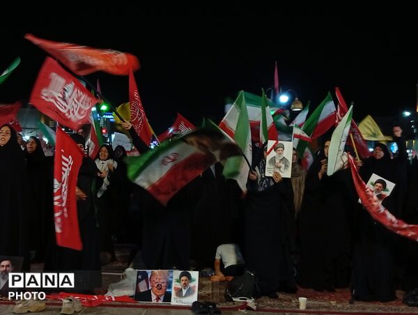 حسینیه امیرچخماق؛ قاب همبستگی مردم یزد در خون‌خواهی رهبر شهید