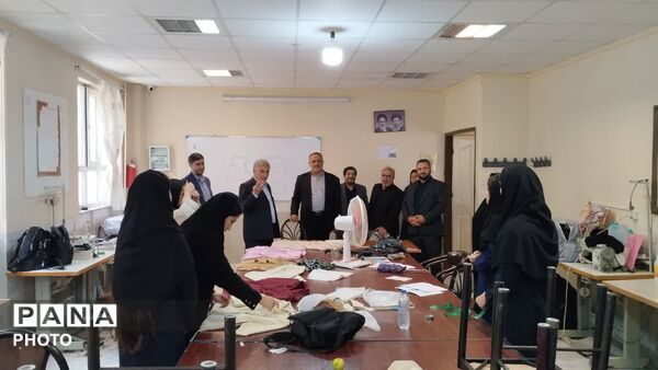 بازدید از حوزه‌های امتحانات نهایی و روند ثبت نام دانش آموزان در شهرستان مرزی کلات 