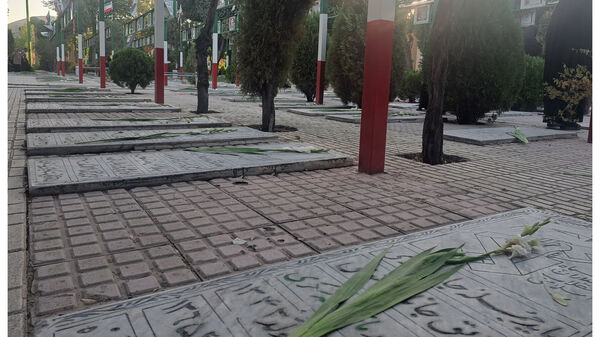 گلباران مزار شهدا در اراک