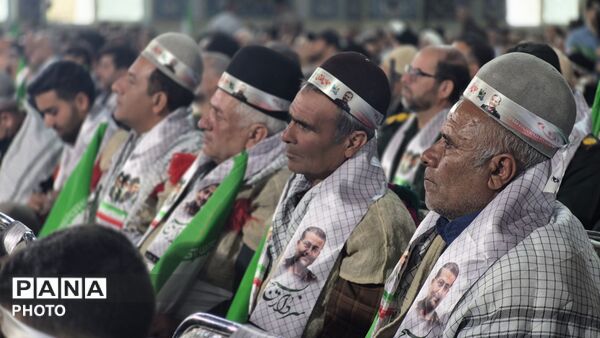اربعین دو لاله سرخ در فارسان