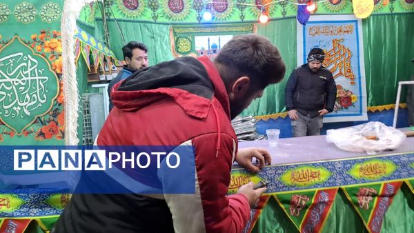 جلوه‌های پذیرایی موکب‌ها از زائران جشن‌های نیمه شعبان