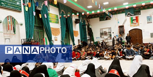 محفل انس با قرآن کریم در نیشابور