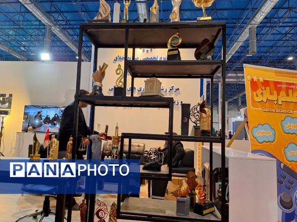 روز سوم از نمایشگاه پژوهش و فناوری در مشهد