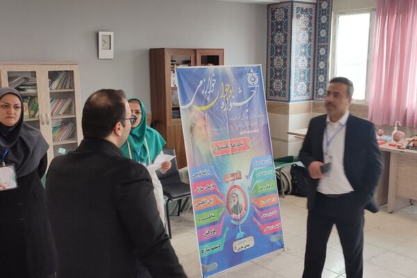 اختتامیه محور آزمایشگاه ،یازدهمین دوره جشنواره نوجوان خوارزمی در دبیرستان مهدی مقربی ملارد