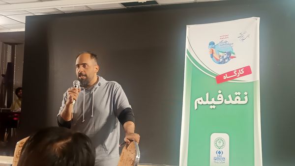 پخش و نقد فیلم در اردوگاه شهید باهنر تهران در اردوی ملی پسران مسئله محور پانا