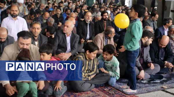 اقامه نماز جمعه روز جهانی قدس در شهرستان سمنان 