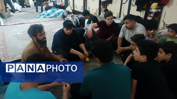 ساخت پل ماکارونی توسط معتکفین اعتکاف دانش آموزی سه روز در بهشت