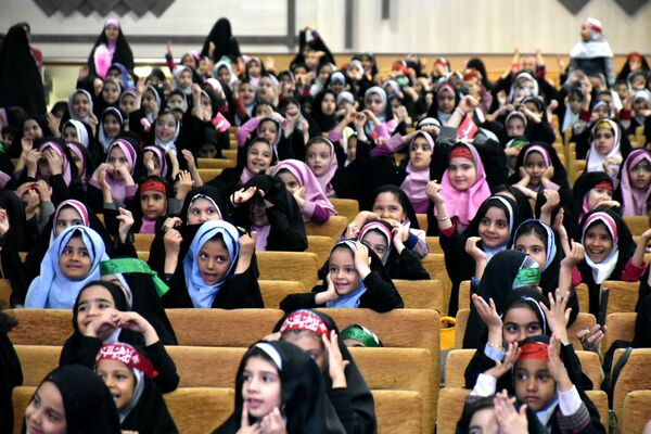 همایش نوگلان سرامد استان اصفهان