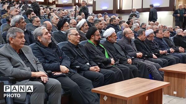 قلب فرهنگیان در ماتم امام قائد شهید