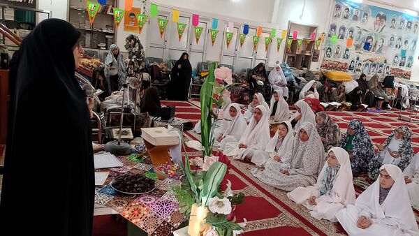 طنین خلوت با خدا؛ برگزاری آیین اعتکاف در مساجد شهرستان چناران