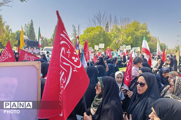 رزمایش جان‌فدایان در قادرآباد