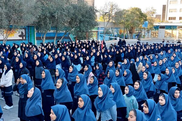 افتتاحیه طرح گلستان زندگی  دبیرستان شهدای هسته‌ای قرچک 