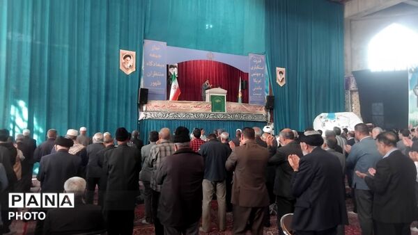 نورآباد میزبان نماز باشکوه عید قربان با حضور مردم