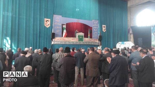 نورآباد میزبان نماز باشکوه عید قربان با حضور مردم