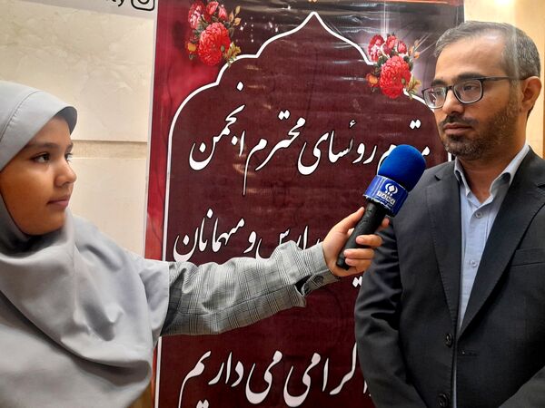 انتخابات اعضای انجمن اولیاء و مربیان ناحیه۷ مشهد