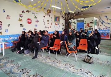 کارگاه توانمند سازی مربیان پیشتاز شهرستان زرقان 