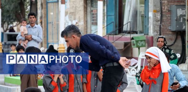 جشن روز جهانی کودک در قلعه‌گنج