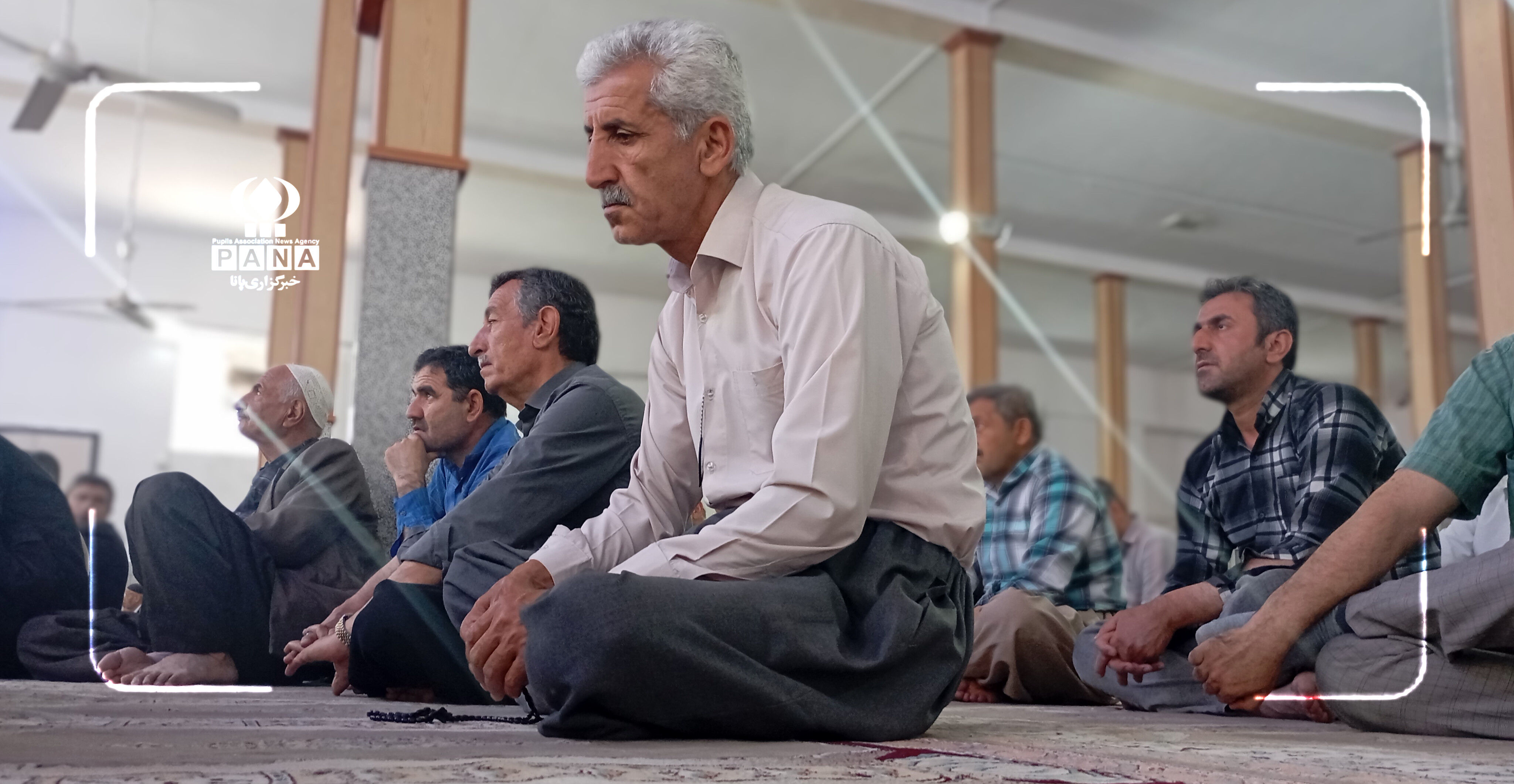 نماز جمعه‌ای در سایه اندوه