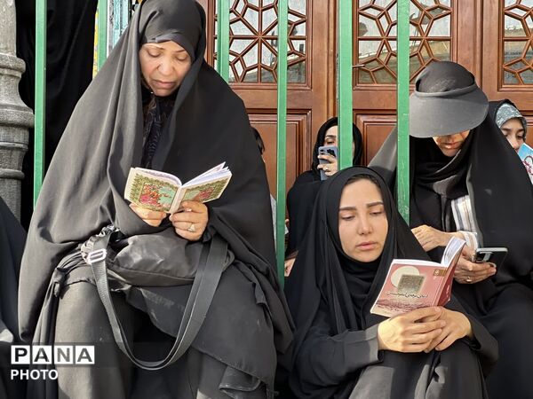 آیین قرائت دعای عرفه در حرم حضرت معصومه(س)