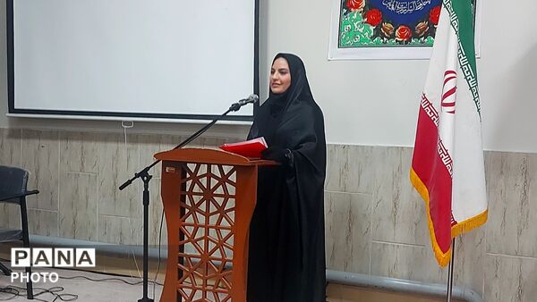 مراسم بزرگداشت چهلمین روز شهادت امام شهید امت و شهدای دبستان میناب 