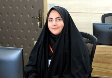 تلاش می‌کنم به عنوان صدای دانش‌آموزان، مشکلات مدارس روستایی را به مسئولان برسانم