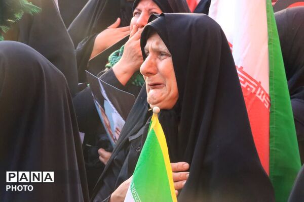 قاب هایی از یک بدرقه آسمانی ماندگار 