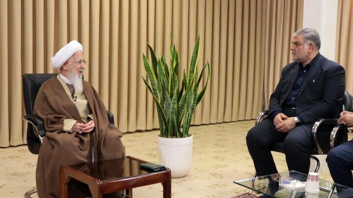 نشاط واقعی مردم در ساماندهی اقتصاد است