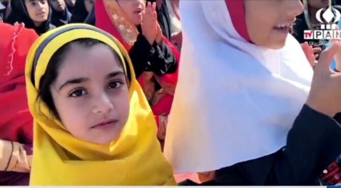 جشن باشکوه پیروزی انقلاب در دهستان ملوران 