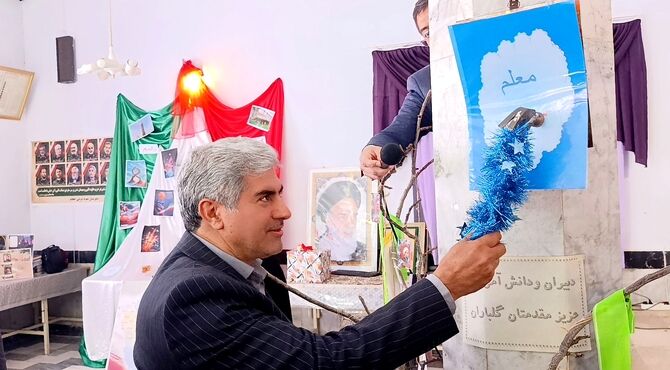 نواخته شدن زنگ سپاس معلم در شهرستان اسکو 