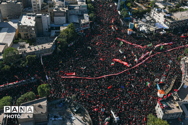 تشییع پیکر رهبر شهید انقلاب در مشهد مقدس-۱
