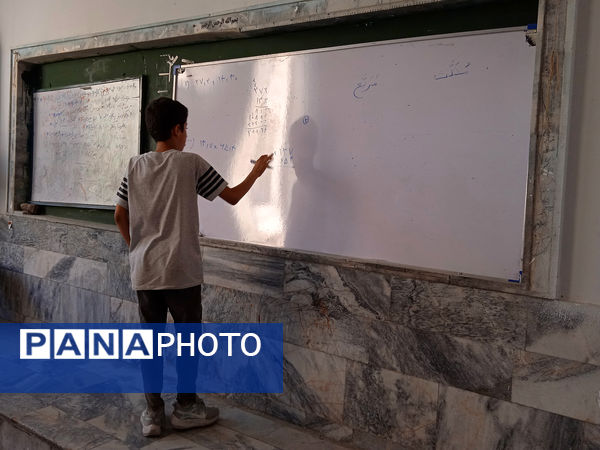 دهمین دوره تدریس جهادی وتر توسط دانشجویان تربیت دبیری در مشهد