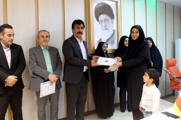 تجلیل از برترین‌های تدریس و یادگیری در جشن نوآوری و خلاقیت در آموزش