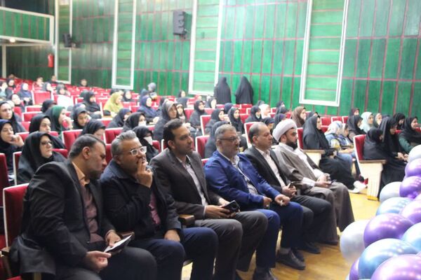 همایش معلمان جهادگر استان یزد