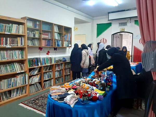 برپایی بازارچه مشاغل خانگی در کانون امید انقلاب