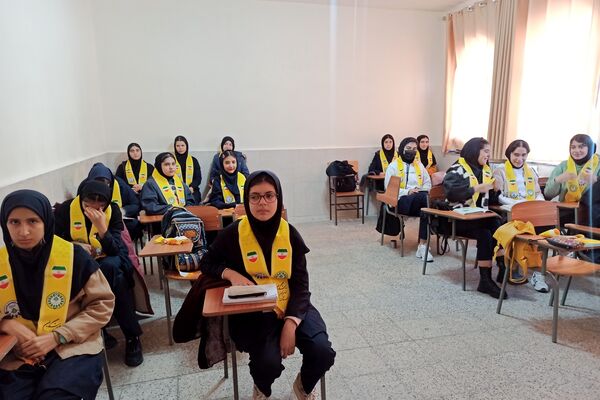اردوی تمشک، جهشی به سوی توانمندی و شادابی در دبیرستان عصمت