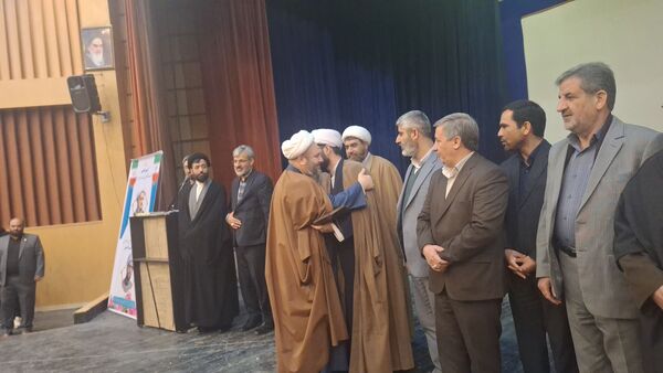 امام جمعه جدید تاکستان معرفی شد