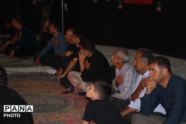 حسینیه حضرت ابوالفضل رنگ و بوی کربلا گرفت