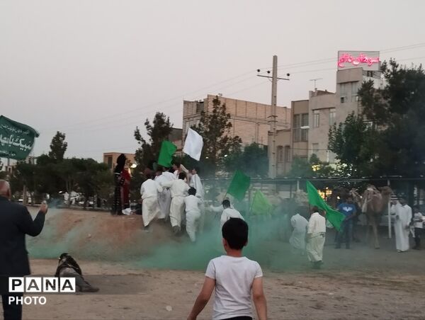 نمایش بازسازی واقعه غدیر در محله شیخ آباد قم
