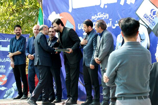 آیین تجلیل از دانش‌آموز خبرنگاران پانا در خراسان رضوی