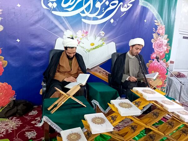 برگزاری محفل جزءخوانی قرآن کریم در امامزاده سید‌محمد(ع) کاشمر